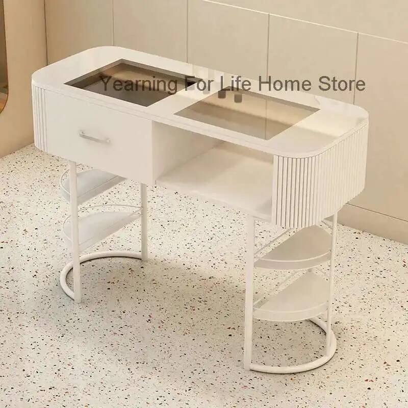 Armadi da tavolo Postazione di - Tech Accessories Luxury recensione e prezzo